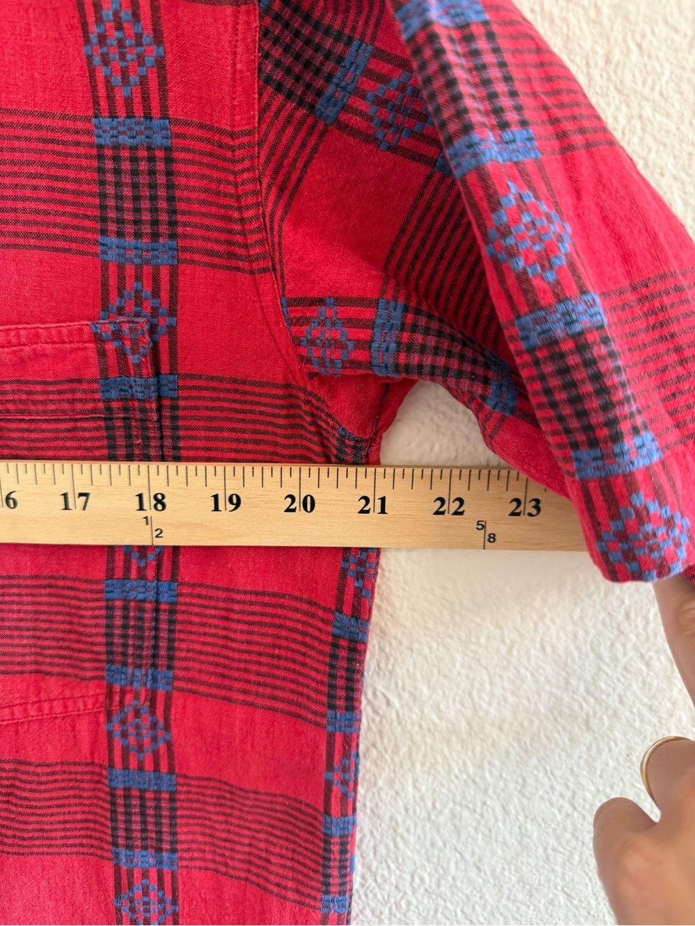 Cabin Creek Vintage Red and Blue Plaid Short-Sleeve Button-Down Shirt - Picture 13 of 14